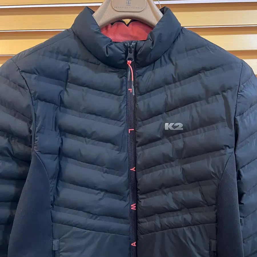 K2케이투 여성 블랙 경량패딩점퍼 간절기패딩점퍼 95