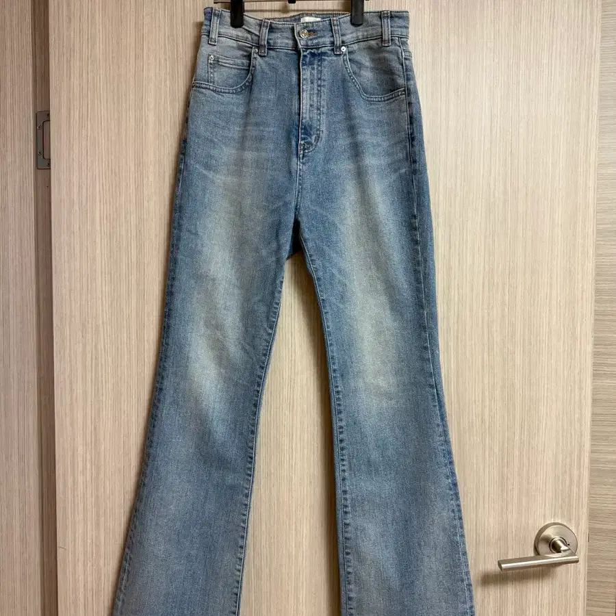 라온 raon 뮤제라 뉴부진 M 부츠컷 데님