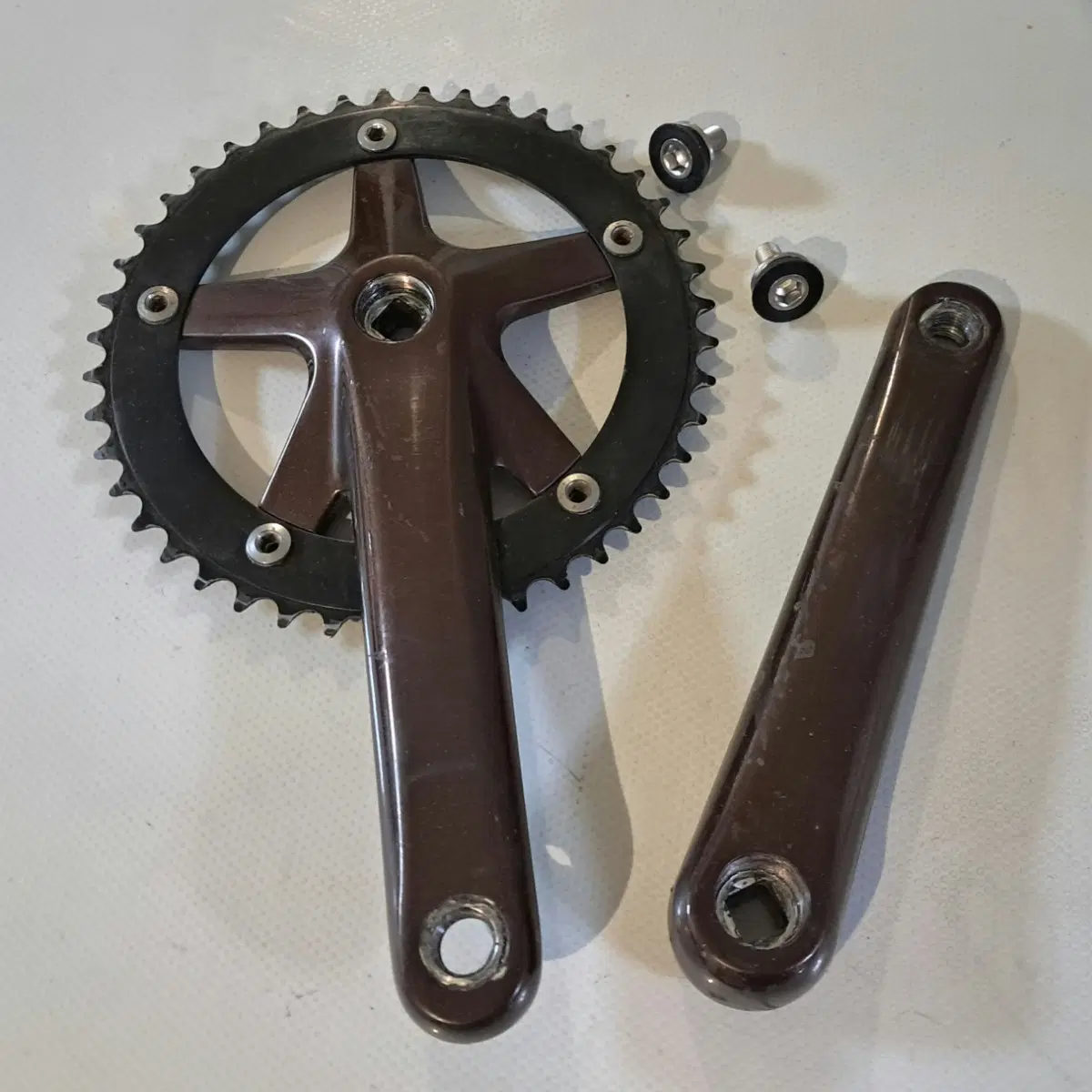 자전거 싱글기어 크랭크셋 144bcd 44t 175mm 브라운