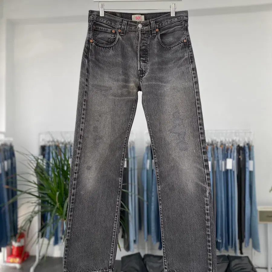 리바이스501 Straight Fit 00s 31사이즈 a6729