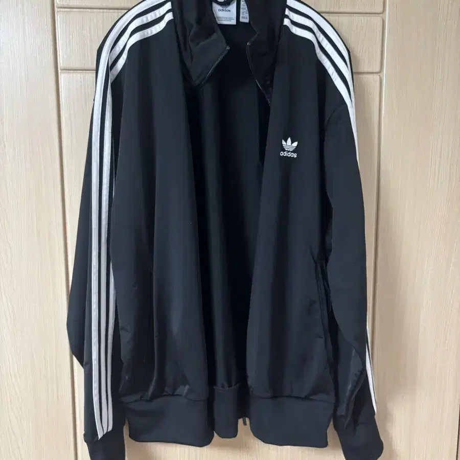 아디다스 파이어버드 트랙탑 사이즈 교환(2XL -> XL)