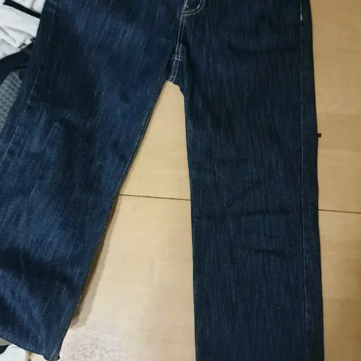 피노블루라벨 청바지 m 31인치~32인치 멋진 일자핏