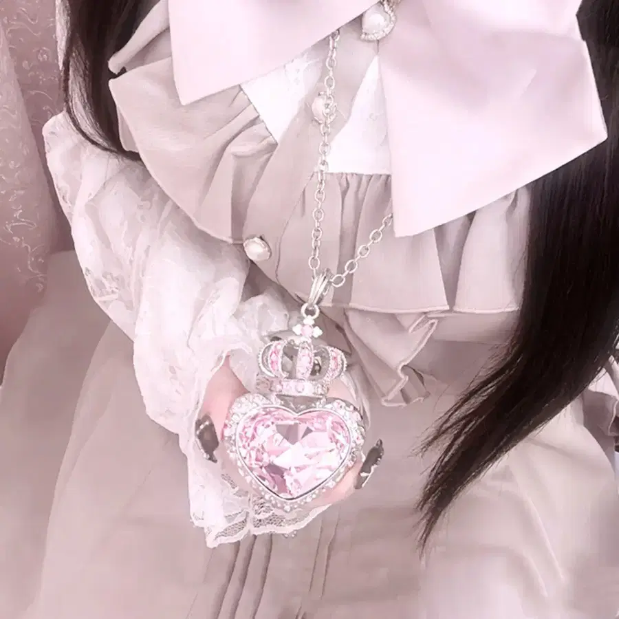 양산형 지뢰계 빅하트 크라운 목걸이