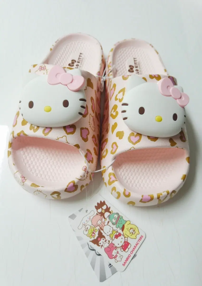 Hello Kitty Pink Leopard Slippers 230