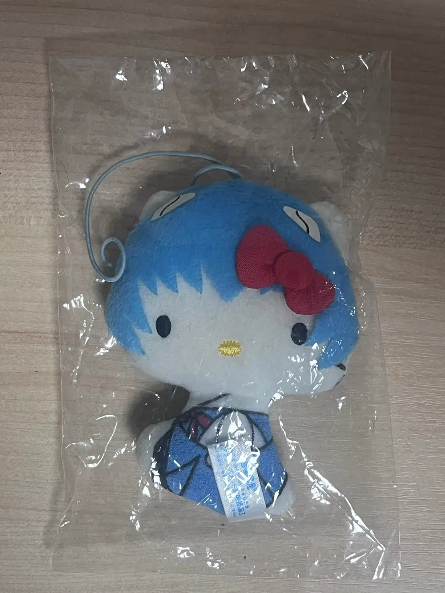에반게리온 키티 레이 교복 버전