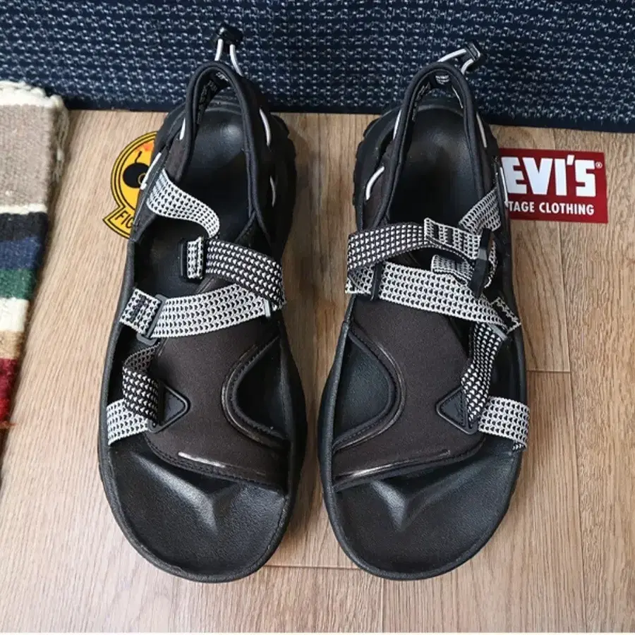 일본판 NIKE DJ6603-001 나이키 오네온타 샌들 270