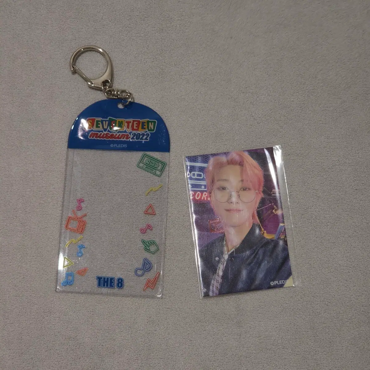 Seventeen the8 2022 Museum Poca Holder Goods