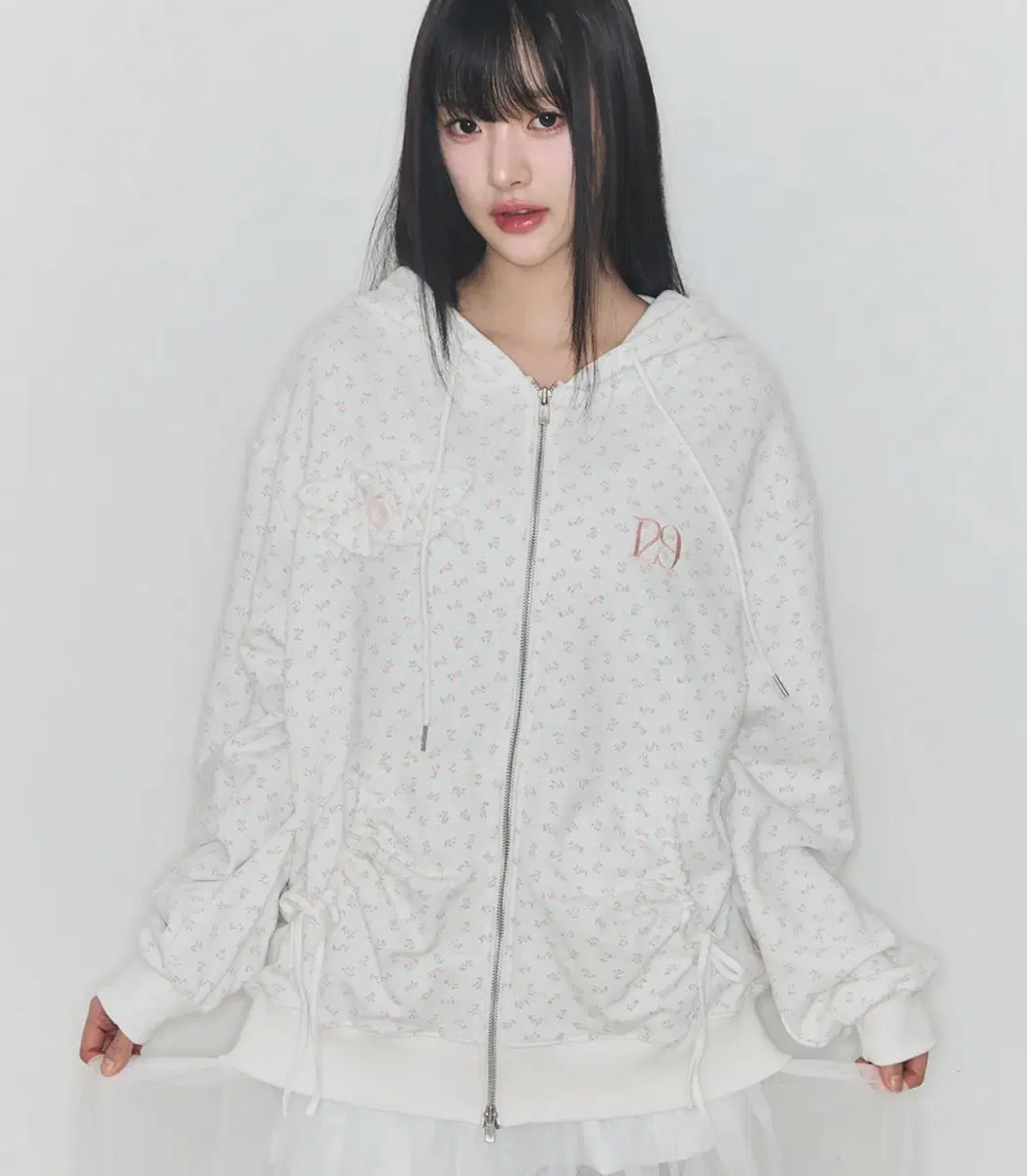 일리고 퓨어 프릴 후드 집업 플라워 기모