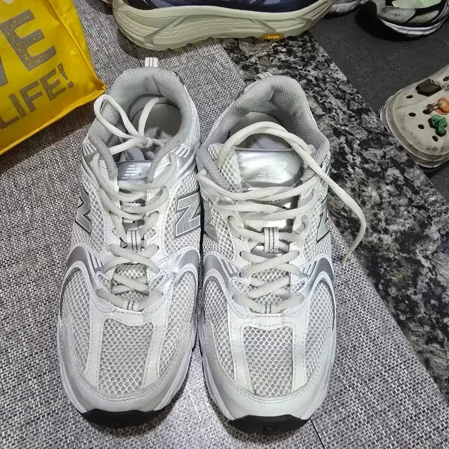 뉴발란스 530 화이트 260