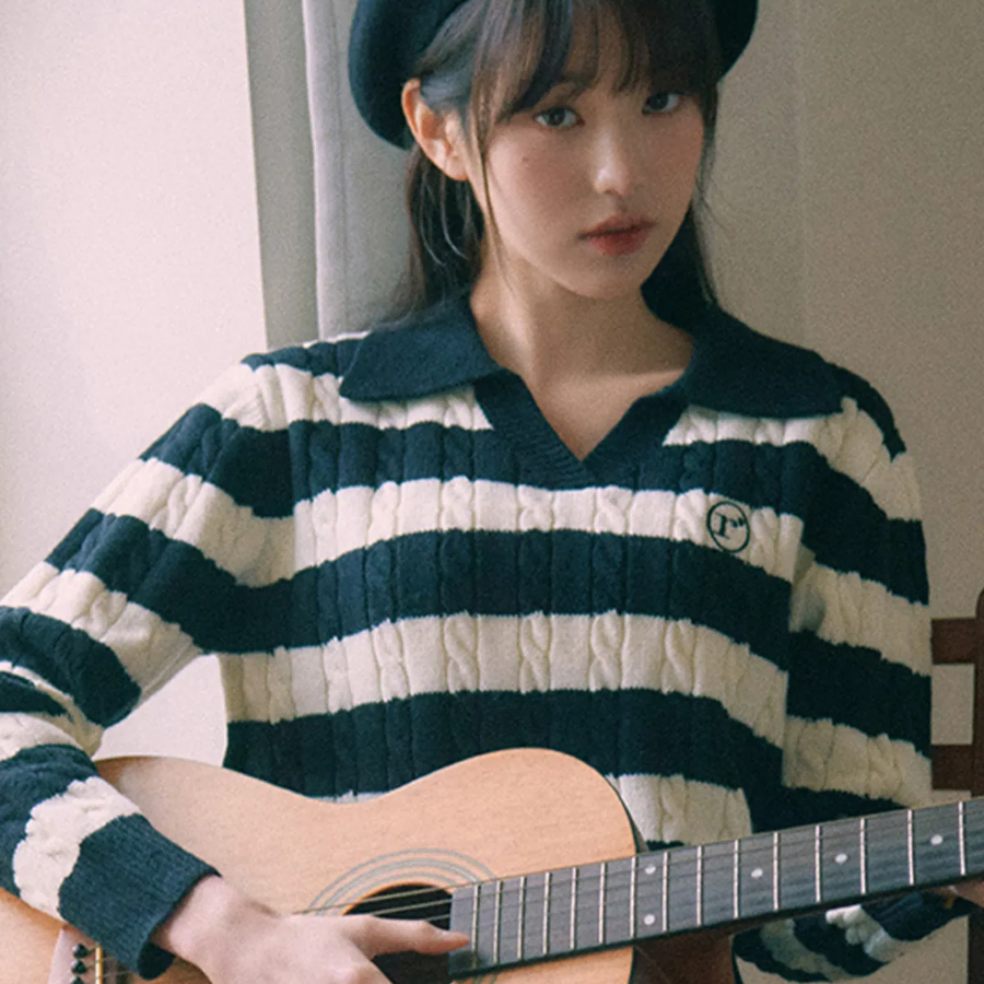 [장원영 Pick] 로라로라 컬러 스트라이프 크롭 보더 니트 스웨터 여성 의류 러블리 에겐녀