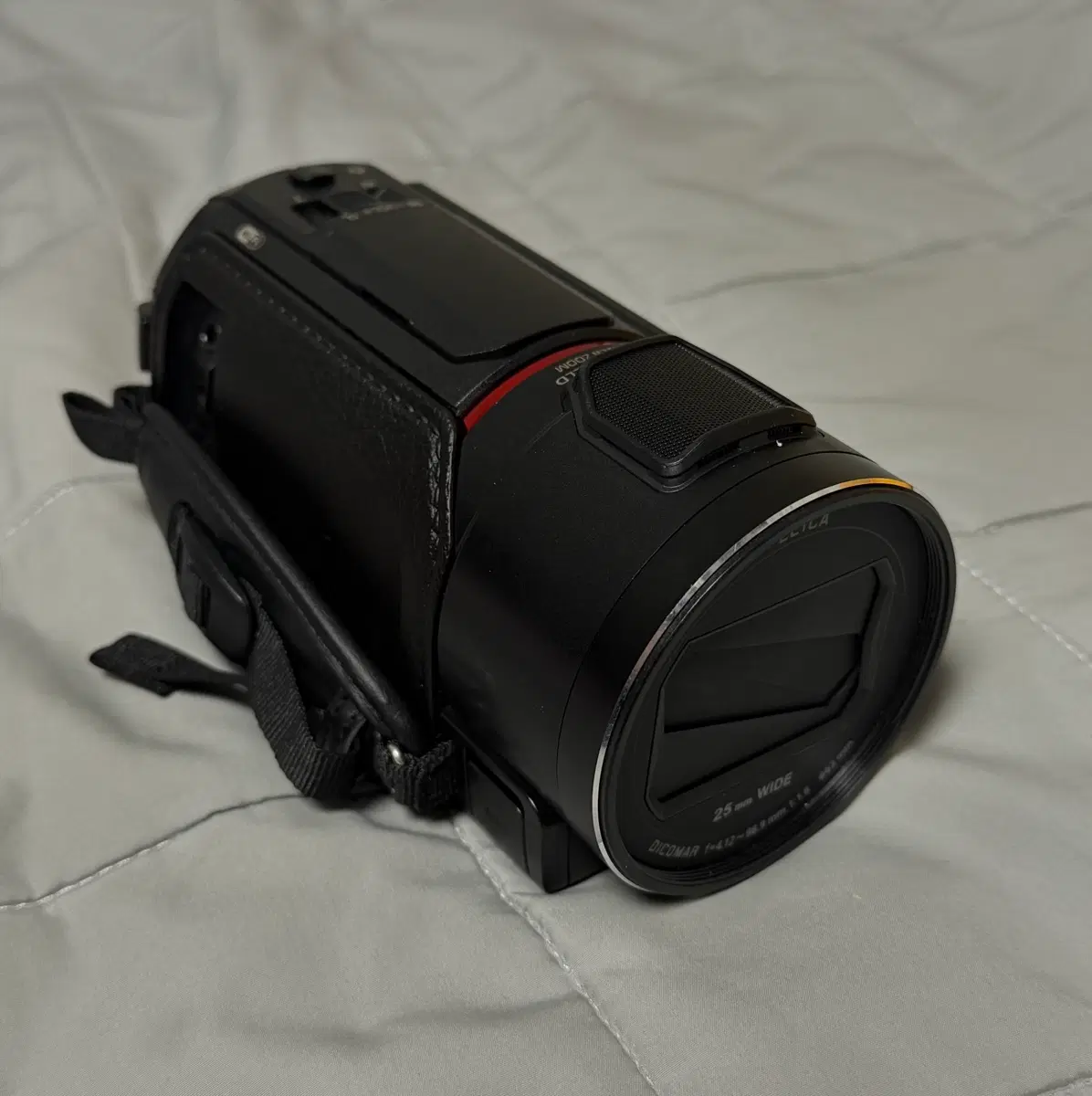 파나소닉 HC-VX1 4K 캠코더
