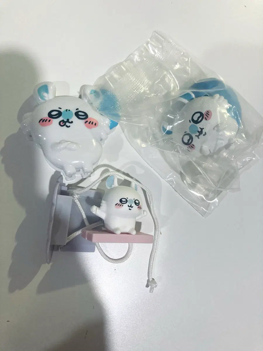 치이카와 모몽가 가챠 일괄 나란분데스 그네 클립