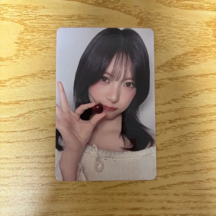 RESCENE 리센느 립밤 밤 버전 리브 앨범 포카