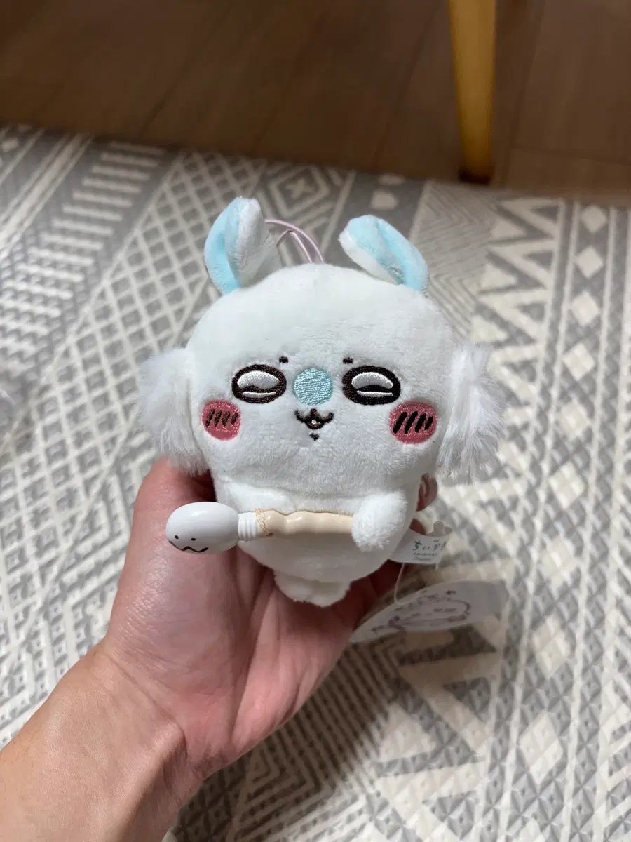 치이카와 인어섬 토벌 모몽가 마스코트