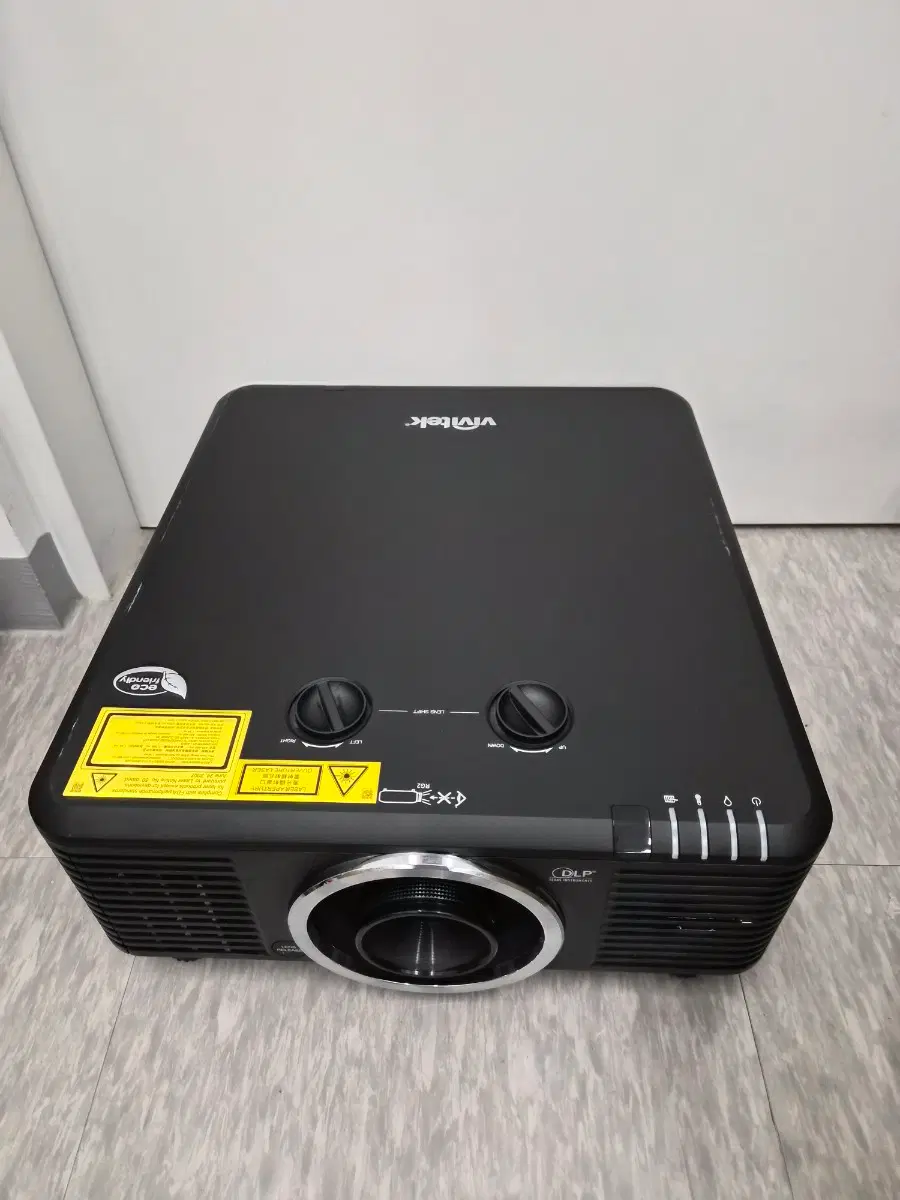 레이저 비비텍 7000안시 빔프로젝터 KU1750Z wuxga