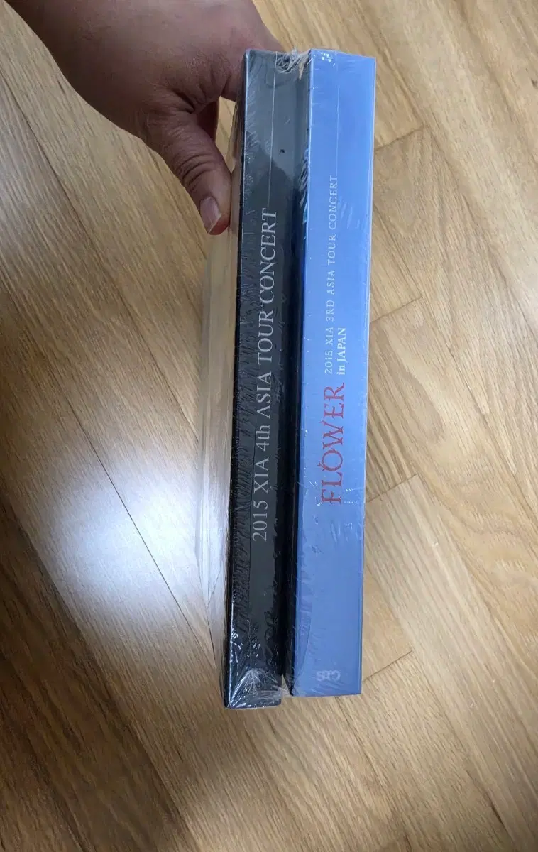 2015 XIA 4th ASIA TOUR CONCERT / 2015 XIA 3RD ASIA TOUR CONCERT FLOWER