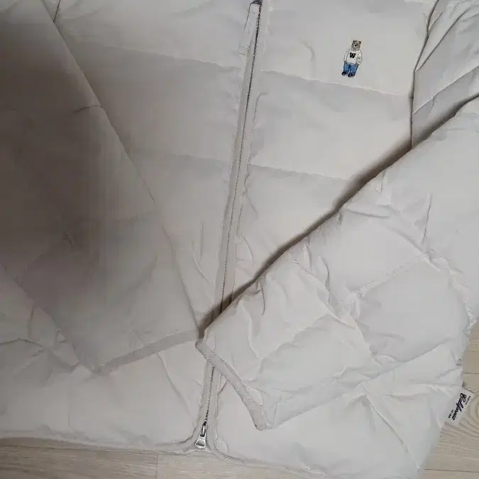 후아유 경량 패딩