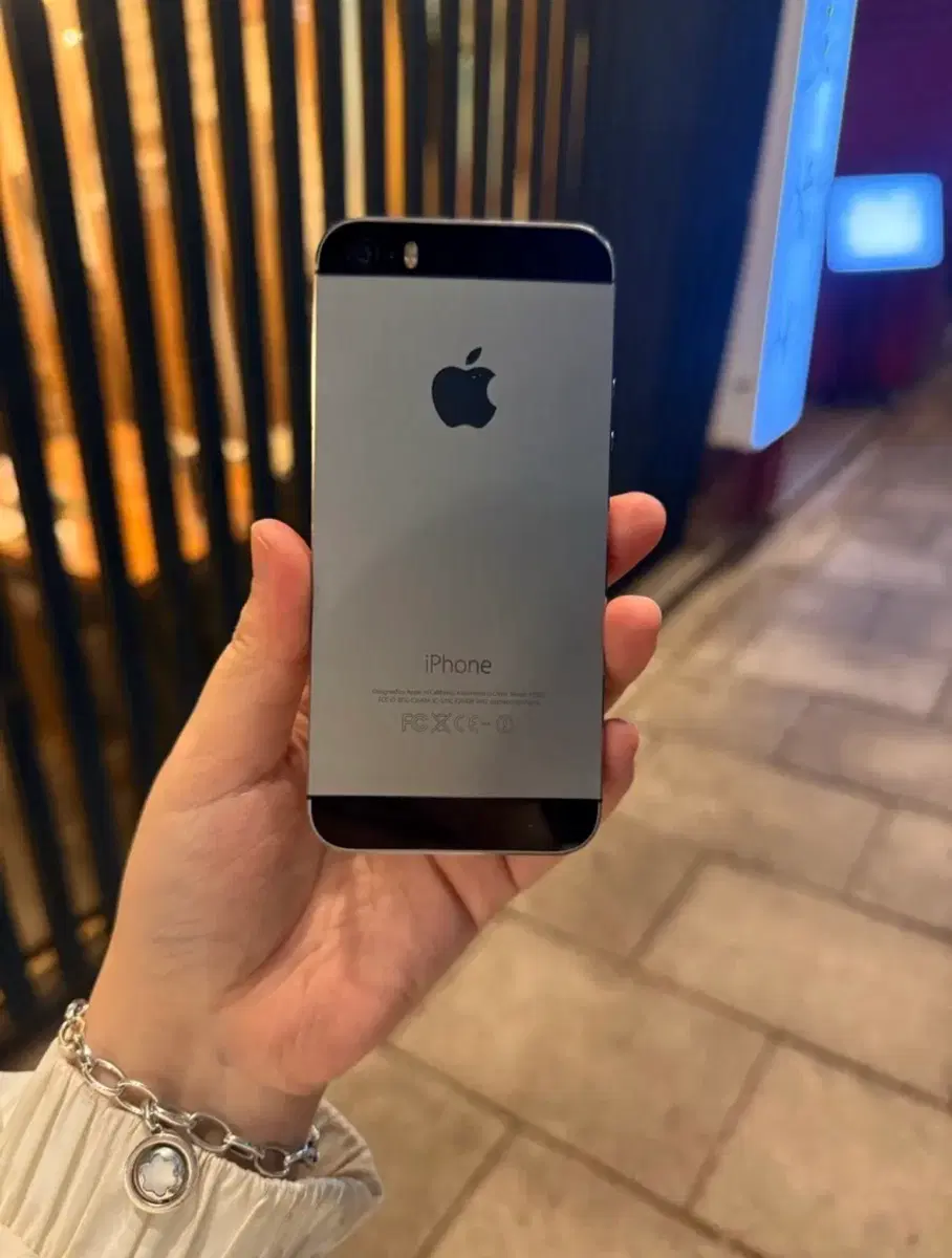 애플 아이폰 5S 스페이스 그레이 16기가