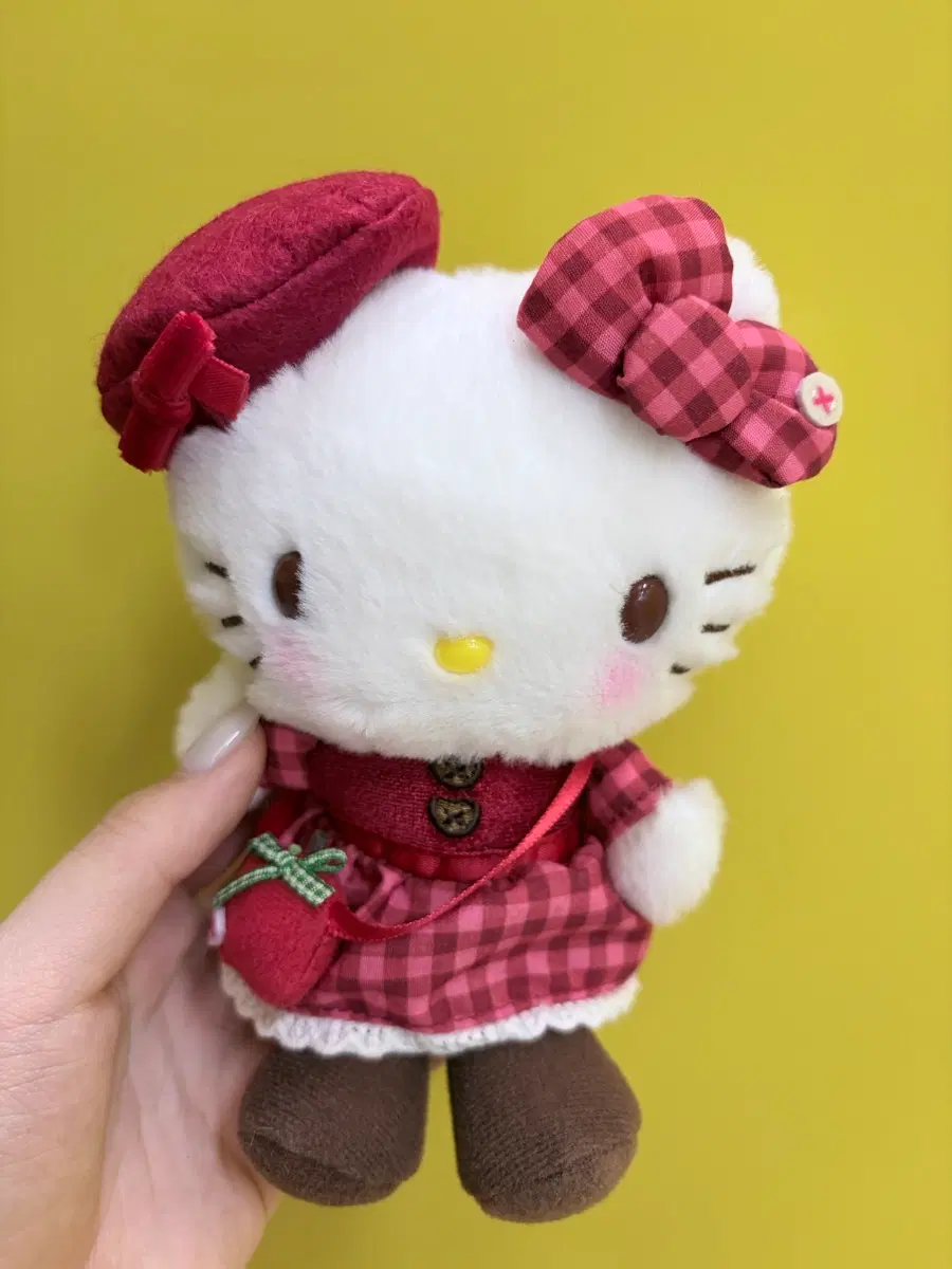 일본정품 오리지널 헬로키티 레드체크 신상 마스코트