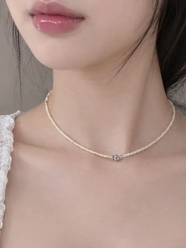 미유키 써비컬 하트 비즈 초커 목걸이 은색 포인트