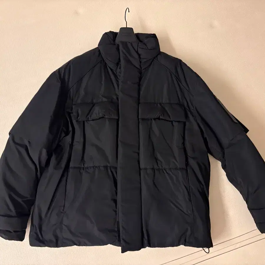 준지 21fw 구스 패딩팝니다