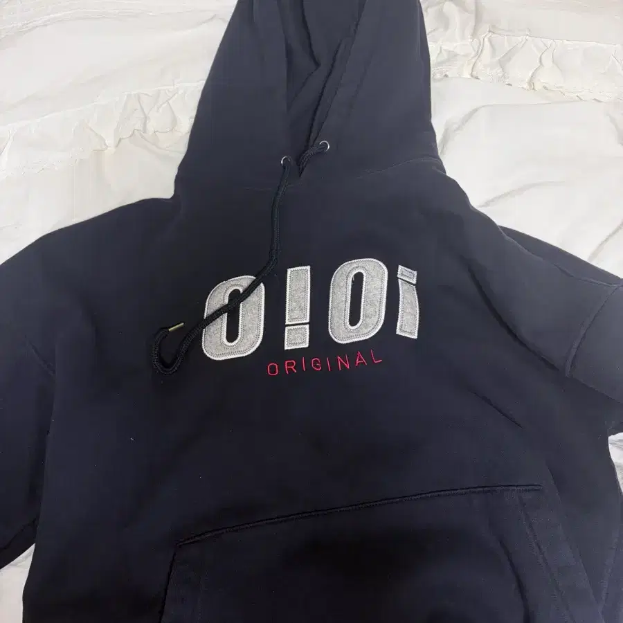 오아이오아이 후드티 네이비 기모
