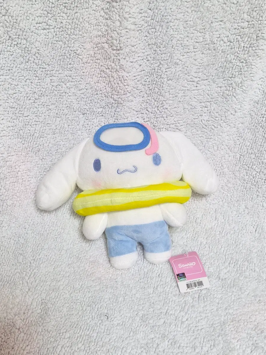 시나모롤 수영복 인형