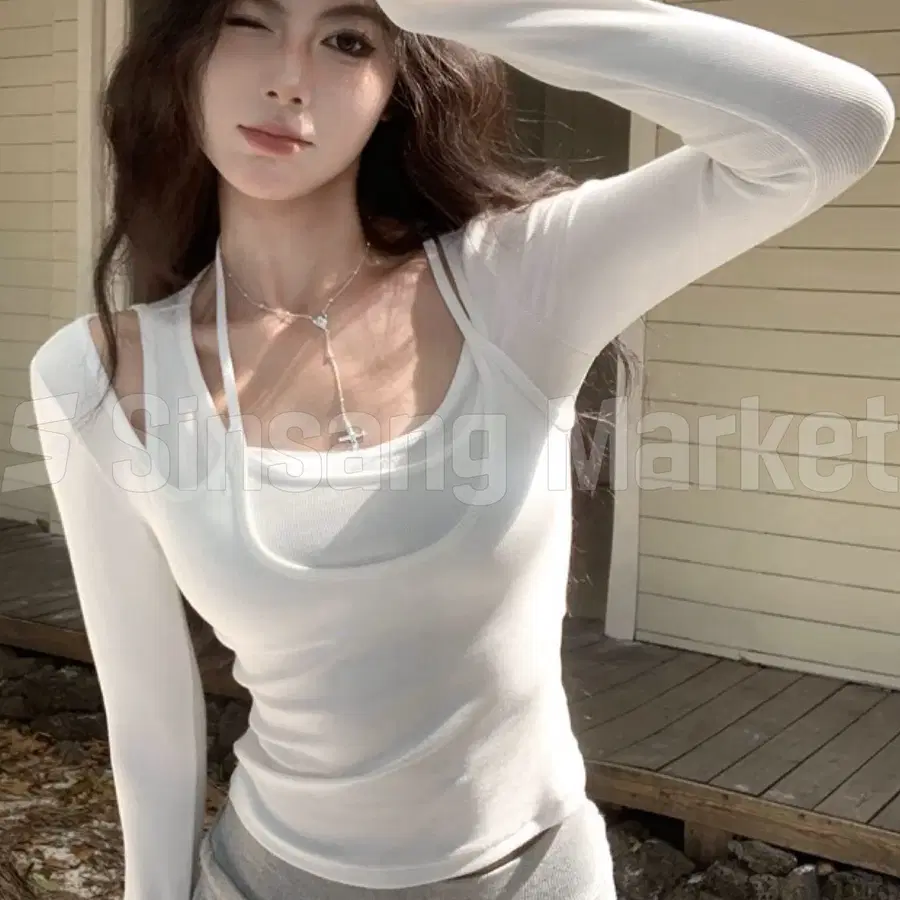 [빠른발송] 베일리T 레이어드 골지 긴팔티셔츠 섹시 슬림핏 쫄티 데일리