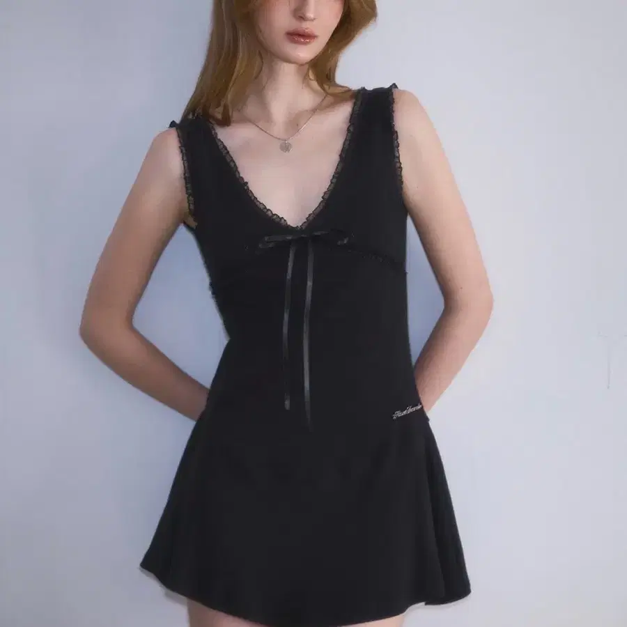 로제프란츠 레이스 펀칭 미니 원피스 블랙 M