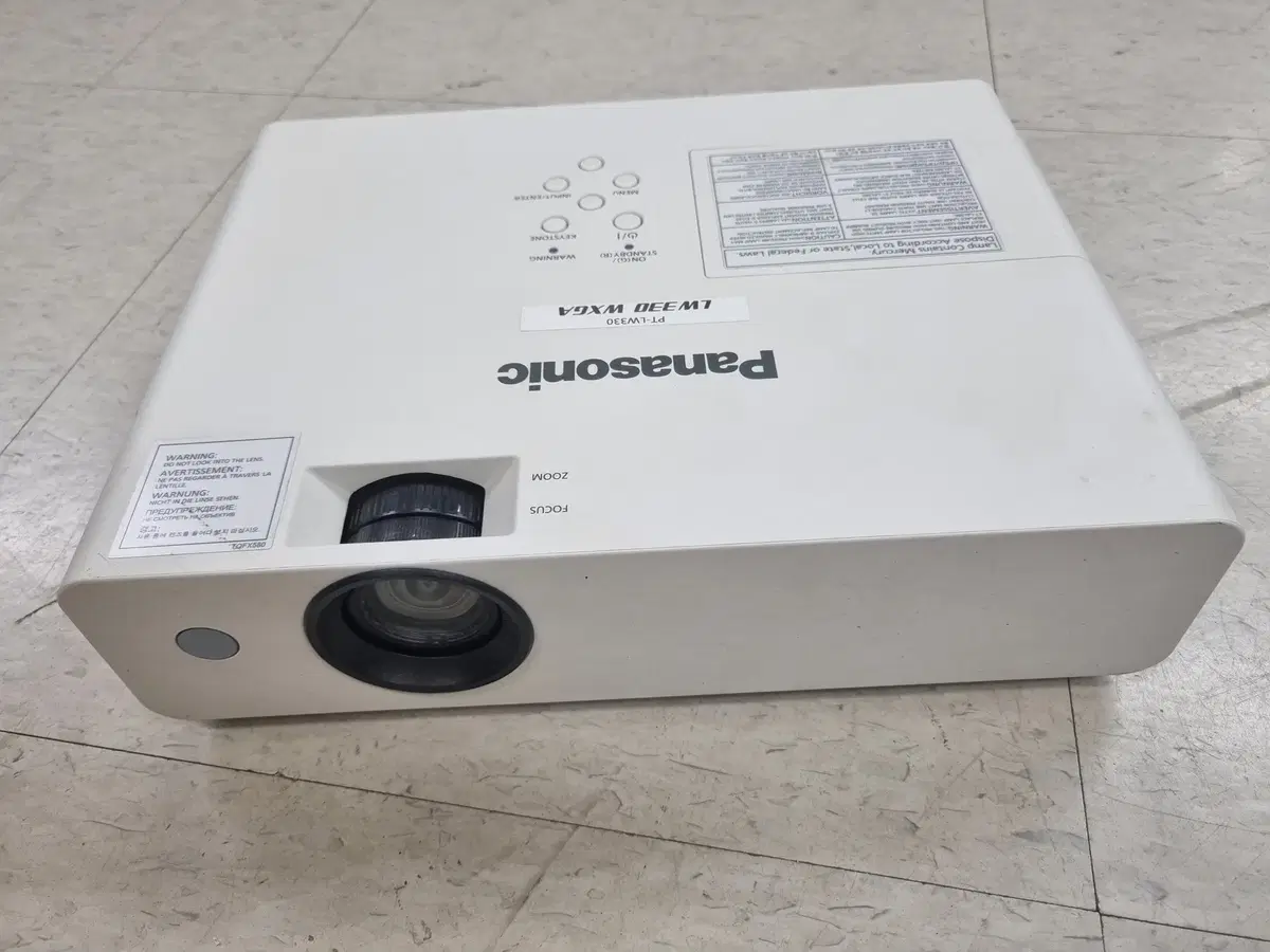 파나소닉 PT-LW330 프로젝터