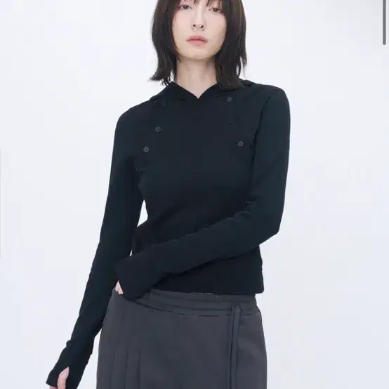 미세키서울 Double placket slim hoodie BLACK