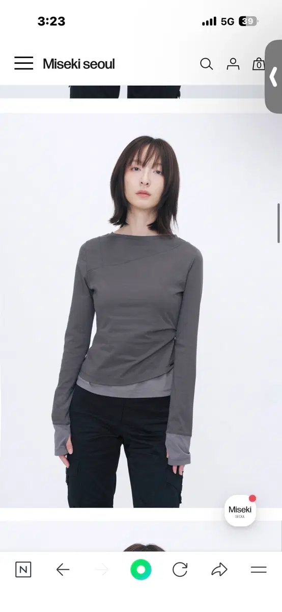 미세키서울 Asymmetric contrast long sleeve CHARCOAL