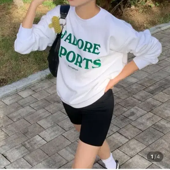 스포티앤리치 JADORE 플록 크루넥 XS 새상품