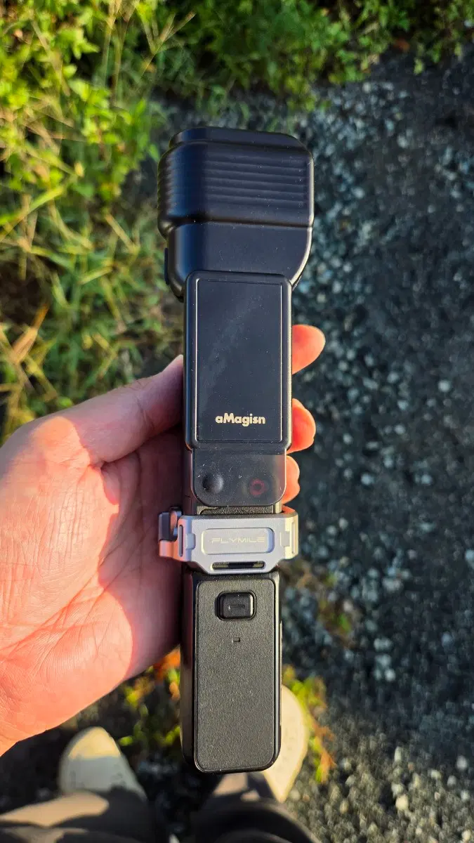 DJI 오즈모 포켓 4블랙 추가 베터리그립 + 악세사리 판매합니다