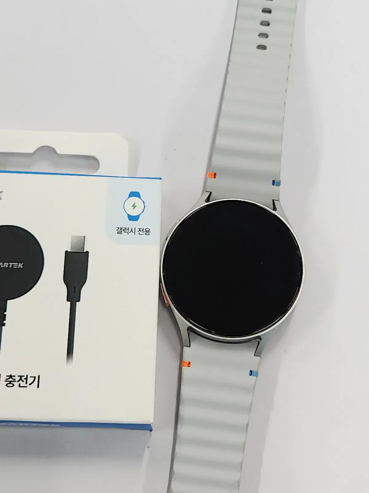 갤럭시워치7 44mm 무잔상 화이트 63571