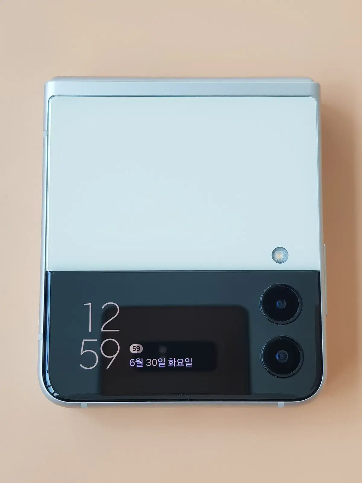 갤럭시 제트플립3세대 256G 크림(내용참고 F711) 판매합니다