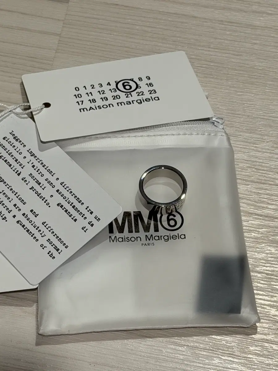 MM6 메종마르지엘라 뉴메릭 링 반지 6 사이즈