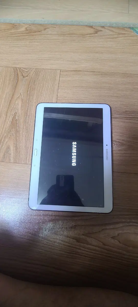 갤럭시탭4. sm-t530. 32gb