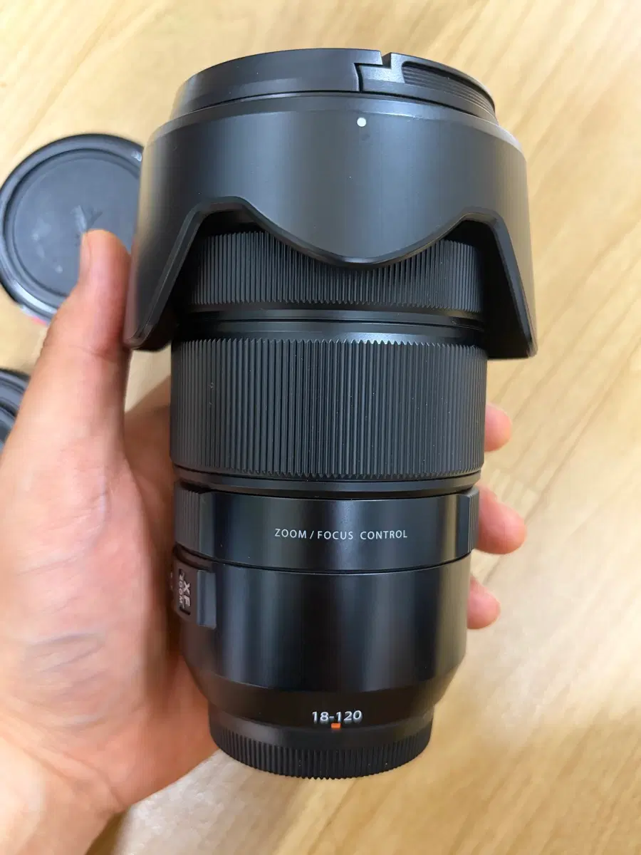 후지필름 XF 18-120mm F4 R LM PZ 렌즈