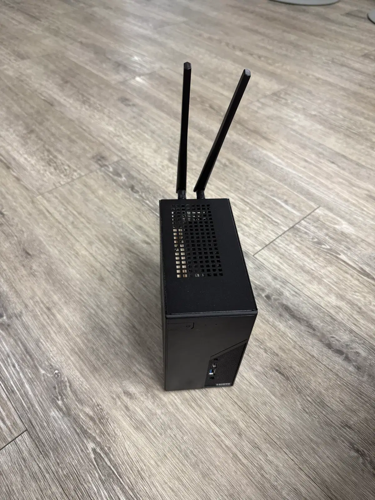 ASRock DeskMini X300 미니PC 판매합니다 (5600G / 16GB / 1TB)
