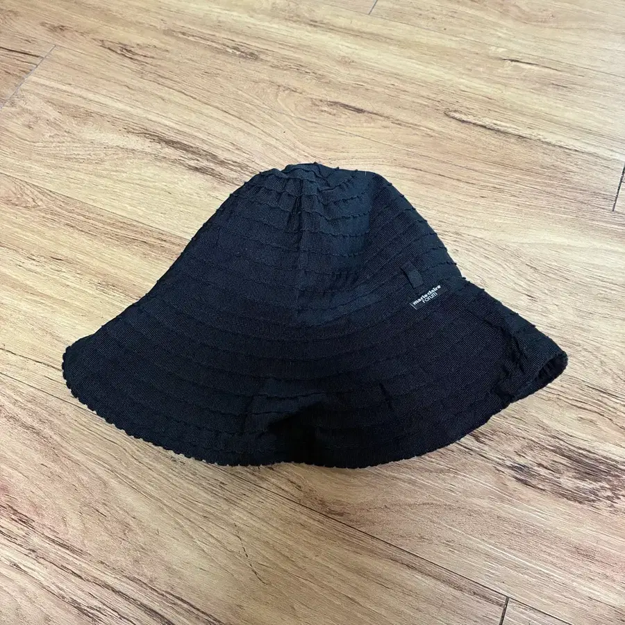 Hat 19