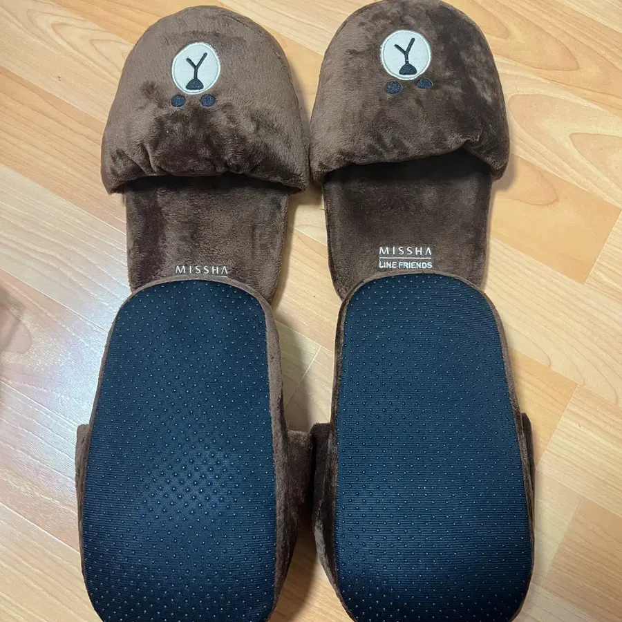 라인프렌즈 line friends 브라운 슬리퍼 실내화