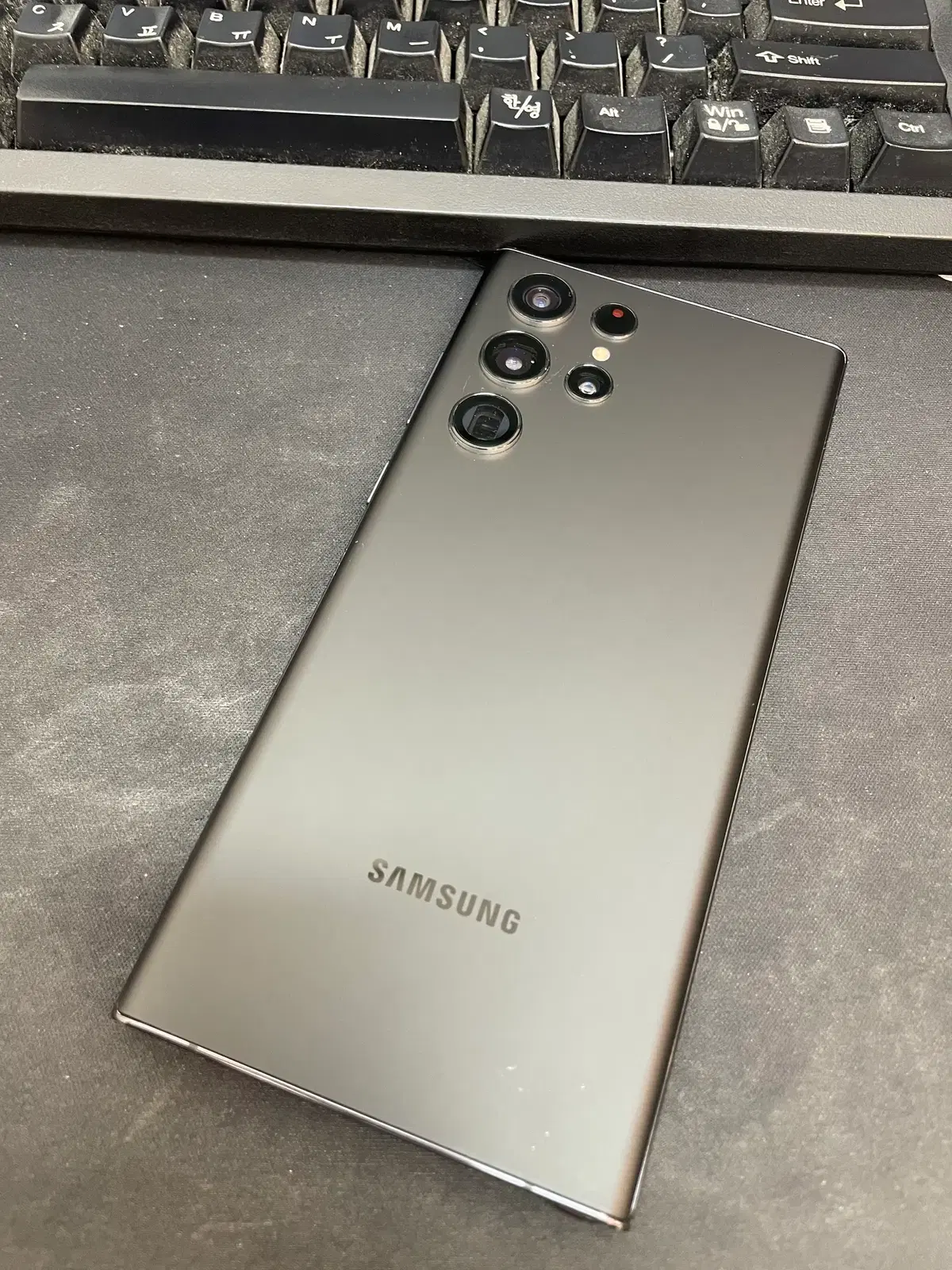 갤럭시S22울트라 블랙 256GB 상태좋은 중고45만3천팝니다
