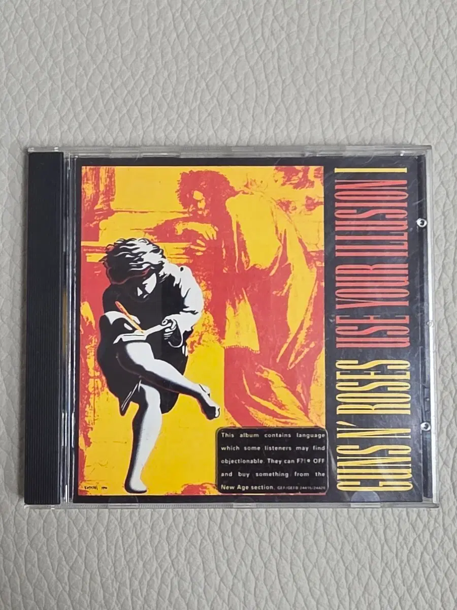 건즈 앤 로지스(Guns N' Roses) 명반 <Use Your Illusion I> CD 팝니다.