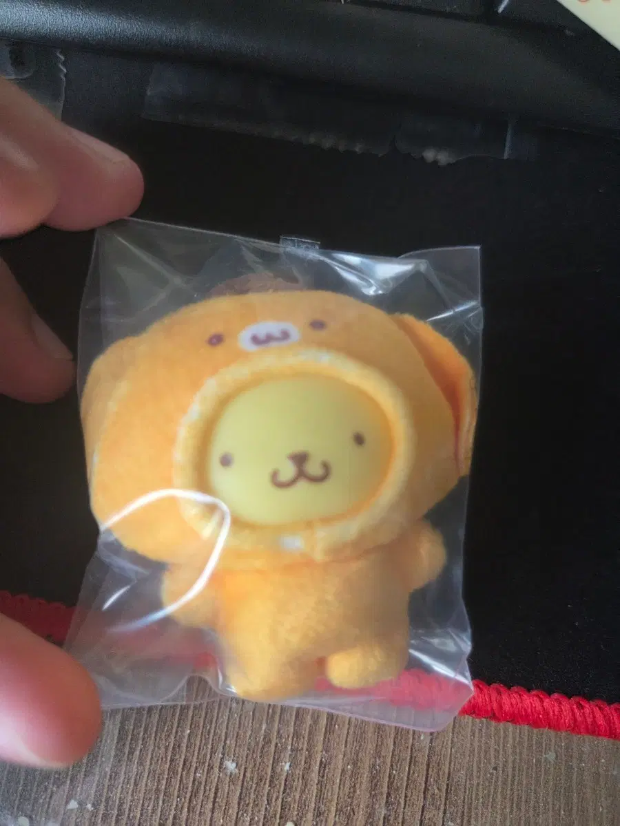 산리오 폼폼푸린 치비토모 베이글
