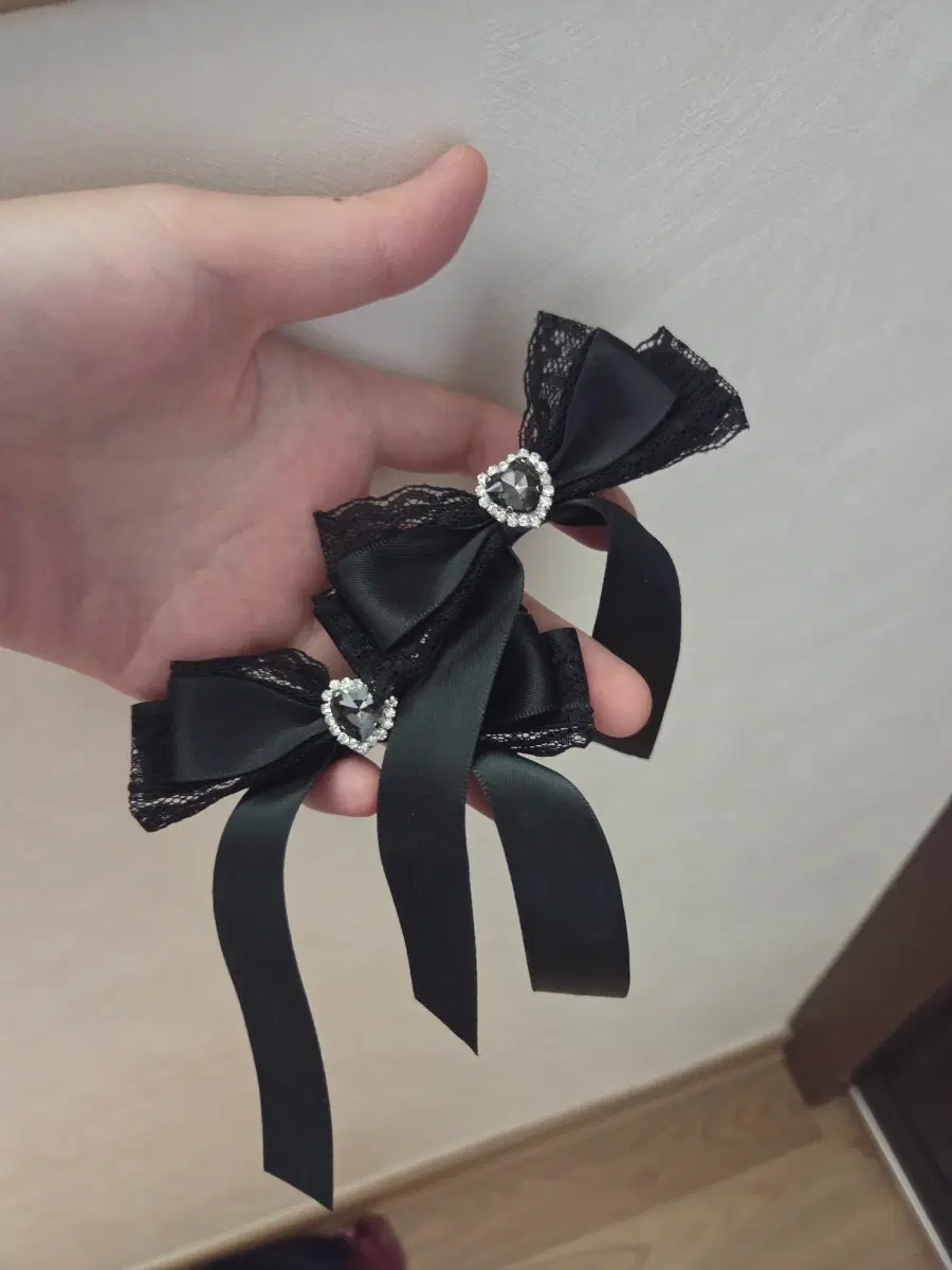 블랙리본 큐빅 헤어핀 갸루 롤리타 한쌍