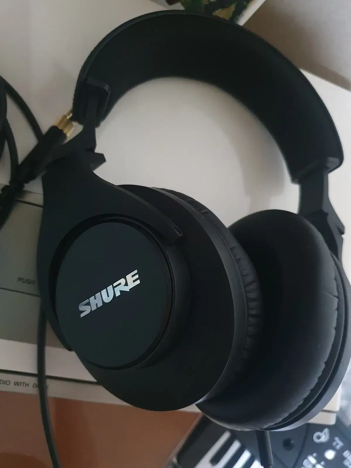 슈어 헤드폰 shure srh 440a 모니터링 헤드폰
