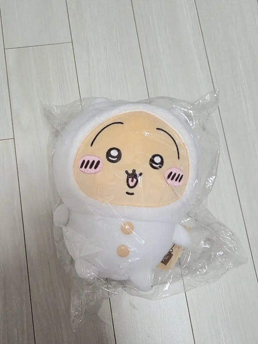 미개봉 새상품 일본 정품 치이카와 농담곰 옷을 입은 우사기 인형