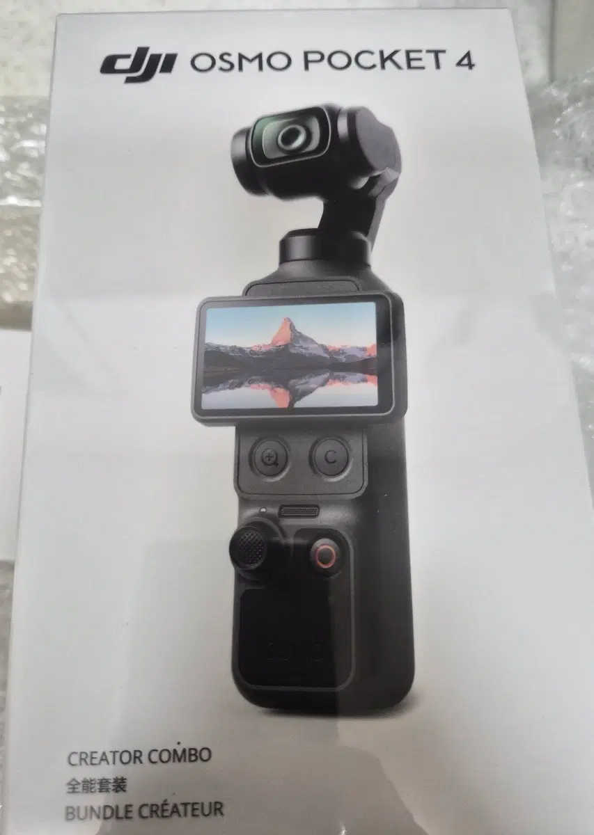 DJI 오즈모 포켓 4 크리에이터 콤보