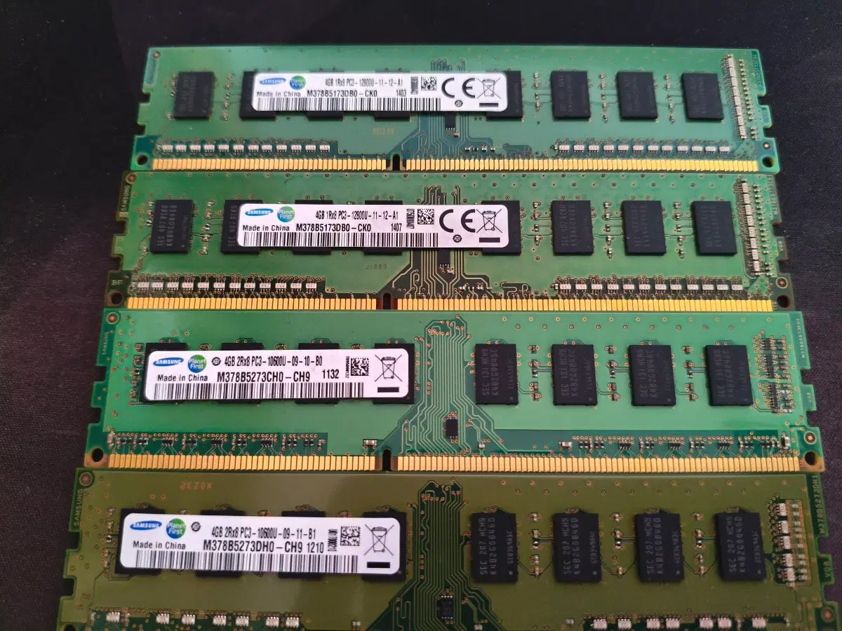 DDR3 4GB RAM 4개 일괄